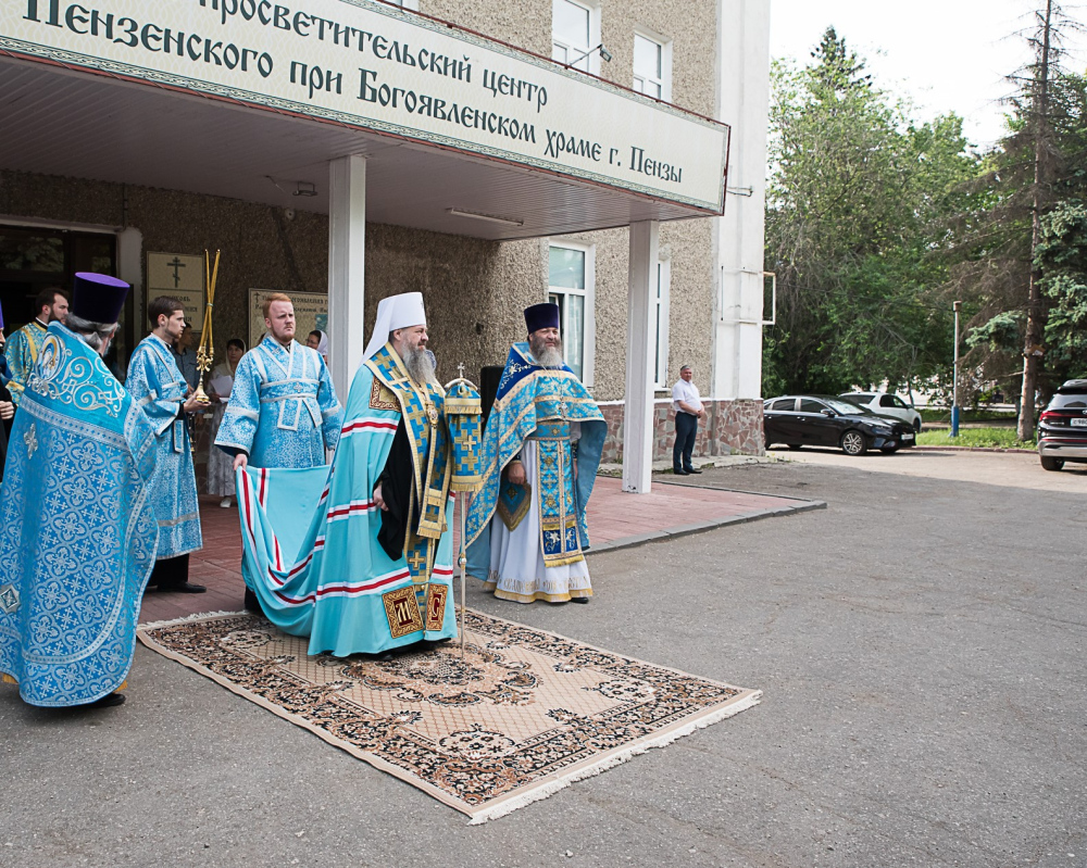 В Пензу принесен ковчег с частью Пояса Пресвятой Богородицы | 26.05.2023 |  Пенза - БезФормата